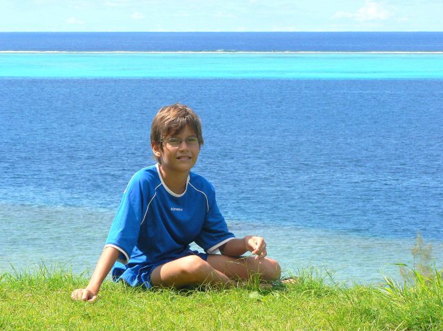 29- Bastien se poste pour observer les baleines 